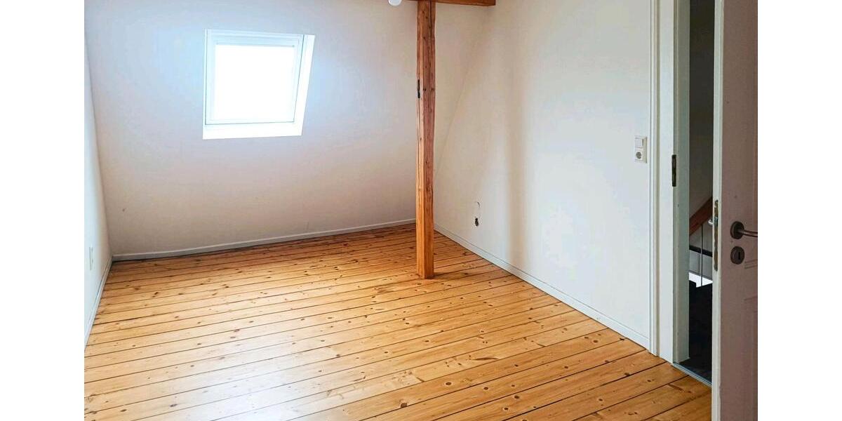 Maisonettenwohnung Lüdenscheid - 4 Zimmer, 110 m&sup2;, 1.200&euro; | Angebot:25904655