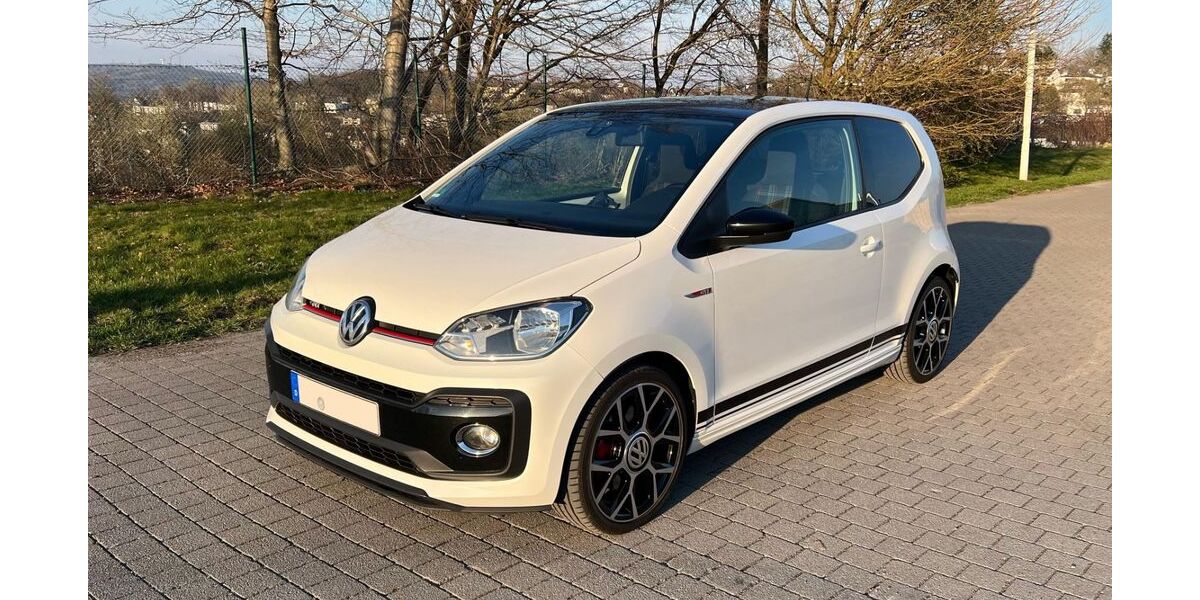 VW up! 112.900 km 10.500 &euro; Lüdenscheid 58509