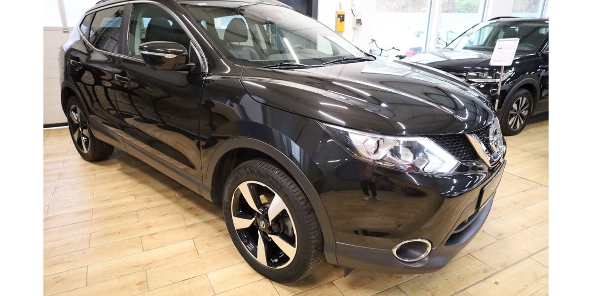 Nissan Qashqai 101.580 km 13.990 &euro; Wuppertal 42327