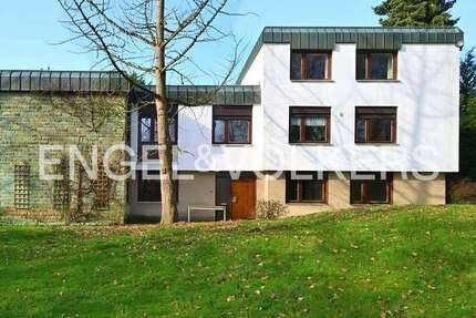 Haus Dortmund Hombruch - 11 Zimmer, 314 m&sup2;, 889.000&euro; | Angebot:25823127