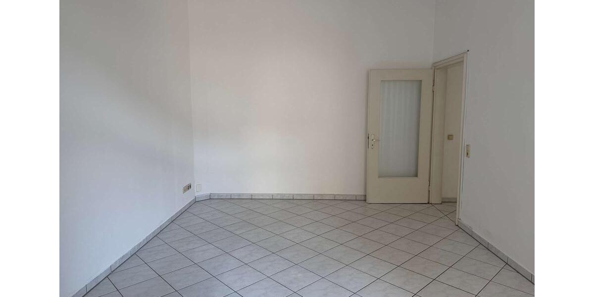 Etagenwohnung Dortmund - 2 Zimmer, 63 m&sup2;, 510&euro; | Angebot:25979803
