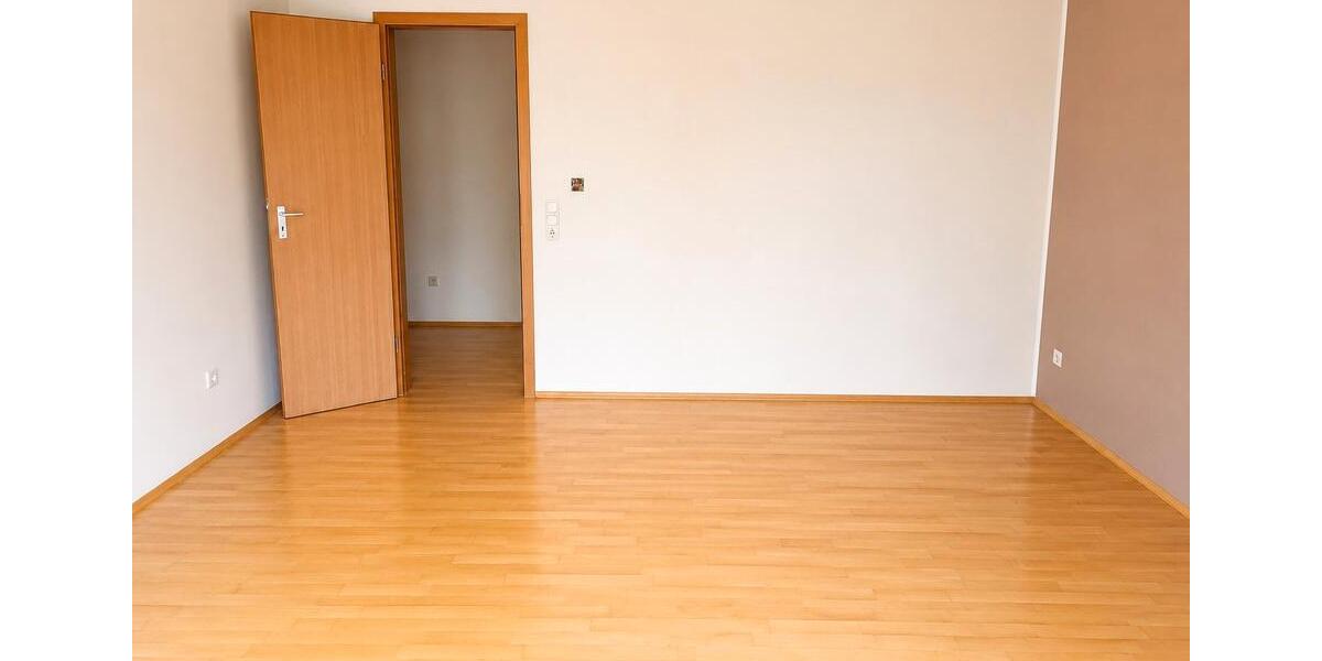 Dachgeschoßwohnung Bochum Wiemelhausen - 2 Zimmer, 53 m&sup2;, 180.000&euro; | Angebot:26716091