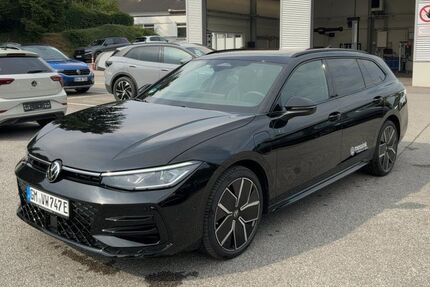 VW Passat 8.186 km 69.990 &euro; Radevormwald 42477