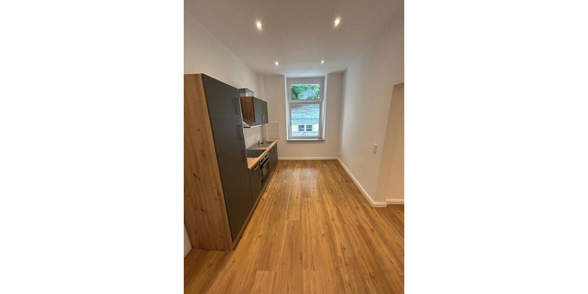 Etagenwohnung Wuppertal Barmen - 2 Zimmer, 65 m&sup2;, 715&euro; | Angebot:25884288
