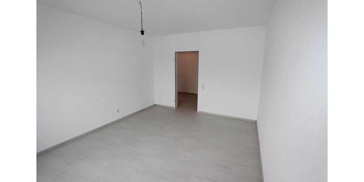 Dachgeschoßwohnung Lüdenscheid Staberg - 3 Zimmer, 79 m&sup2;, 710&euro; | Angebot:27624450
