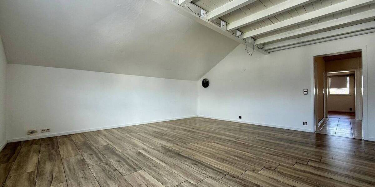 Etagenwohnung Fröndenberg - 4 Zimmer, 93 m&sup2;, 220.000&euro; | Angebot:26674718