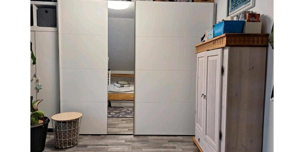 Dachgeschoßwohnung Halver - 3 Zimmer, 75 m&sup2;, 550&euro; | Angebot:24846376