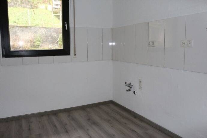 Zimmer Hagen Hohenlimburg - 5 Zimmer, 110 m&sup2;, 800&euro; | Angebot:25707094