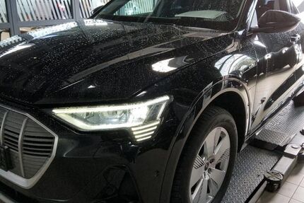 Audi e-tron 84.490 km 31.646 &euro; Hagen 58091