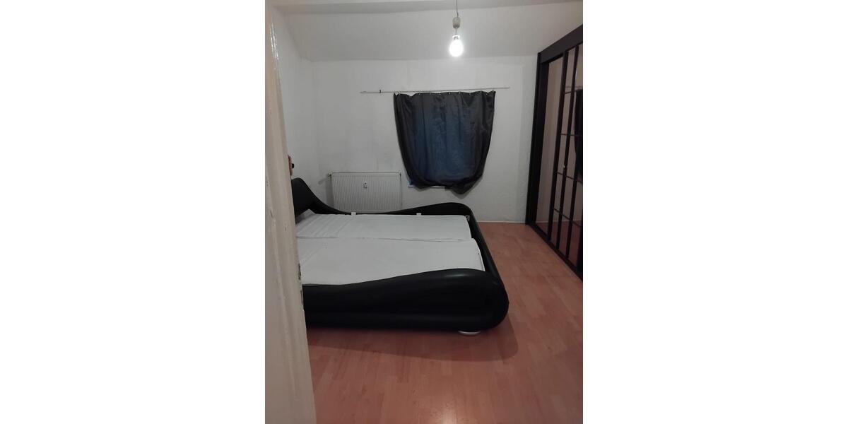 Dachgeschoßwohnung Bochum Bochum-Mitte - 4 Zimmer, 57 m&sup2;, 650&euro; | Angebot:25999453