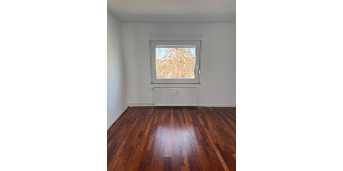 Etagenwohnung Holzwickede - 3 Zimmer, 70 m&sup2;, 179.000&euro; | Angebot:25428454