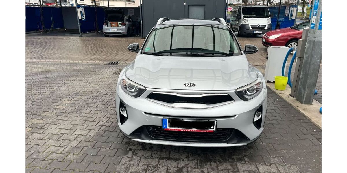 Kia Stonic 60.000 km 11.800 &euro; Iserlohn 58644