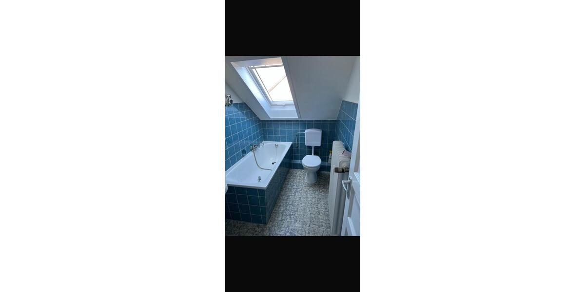 Dachgeschoßwohnung Radevormwald - 2 Zimmer, 41 m&sup2;, 399&euro; | Angebot:26539774