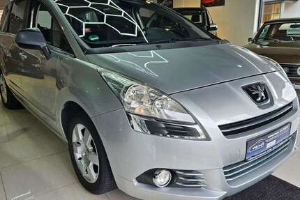 Peugeot 5008 195.086 km 2.499 &euro; Altena 58762