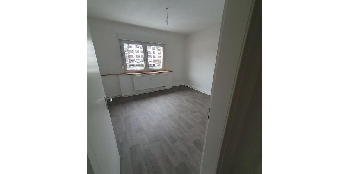Etagenwohnung Herne Wanne-Bickern - 1 Zimmer, 74 m&sup2;, 500&euro; | Angebot:27606554