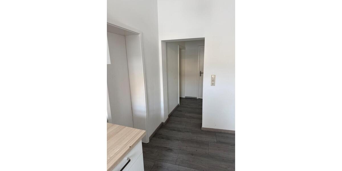 Etagenwohnung Iserlohn Letmathe - 4 Zimmer, 100 m&sup2;, 750&euro; | Angebot:26003667