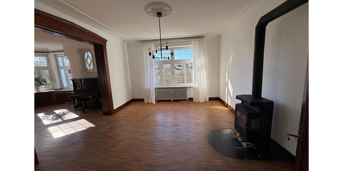 Etagenwohnung Kierspe - 4 Zimmer, 127 m&sup2;, 995&euro; | Angebot:25330835