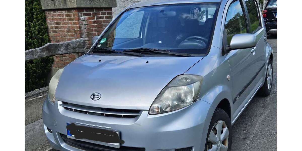 Daihatsu Sirion 90.260 km 930 &euro; Berghofen (Dortmund) 44269