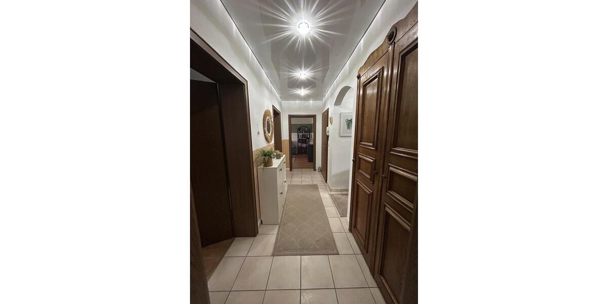 Erdgeschoßwohnung Lüdenscheid - 3 Zimmer, 74 m&sup2;, 148.000&euro; | Angebot:24840831