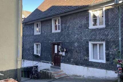 Haus Wipperfürth - 13 Zimmer, 97 m&sup2;, 70.000&euro; | Angebot:25373347