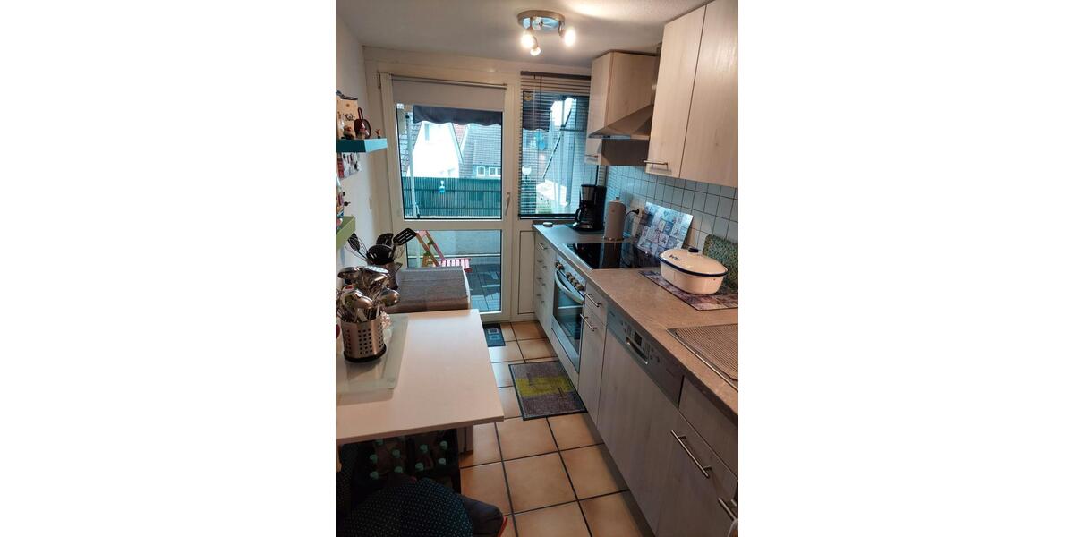 Dachgeschoßwohnung Remscheid - 3 Zimmer, 66 m&sup2;, 357&euro; | Angebot:27592772