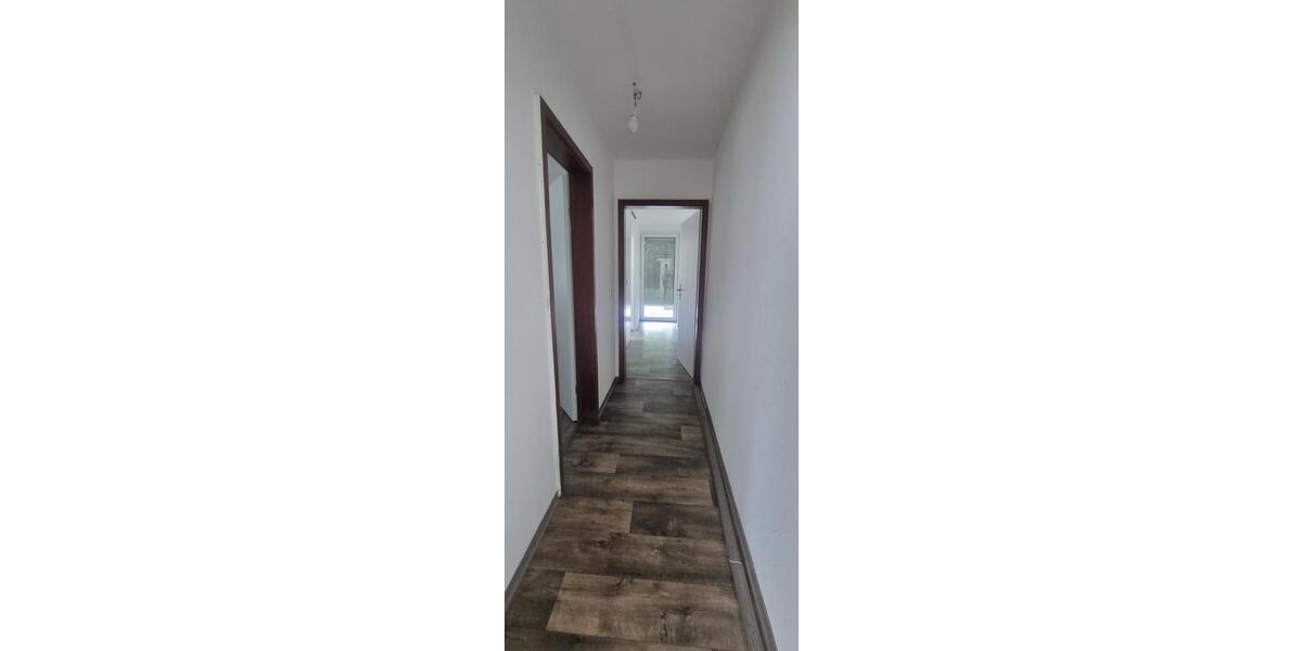 Etagenwohnung Iserlohn Sümmern - 2 Zimmer, 65 m&sup2;, 410&euro; | Angebot:25569614