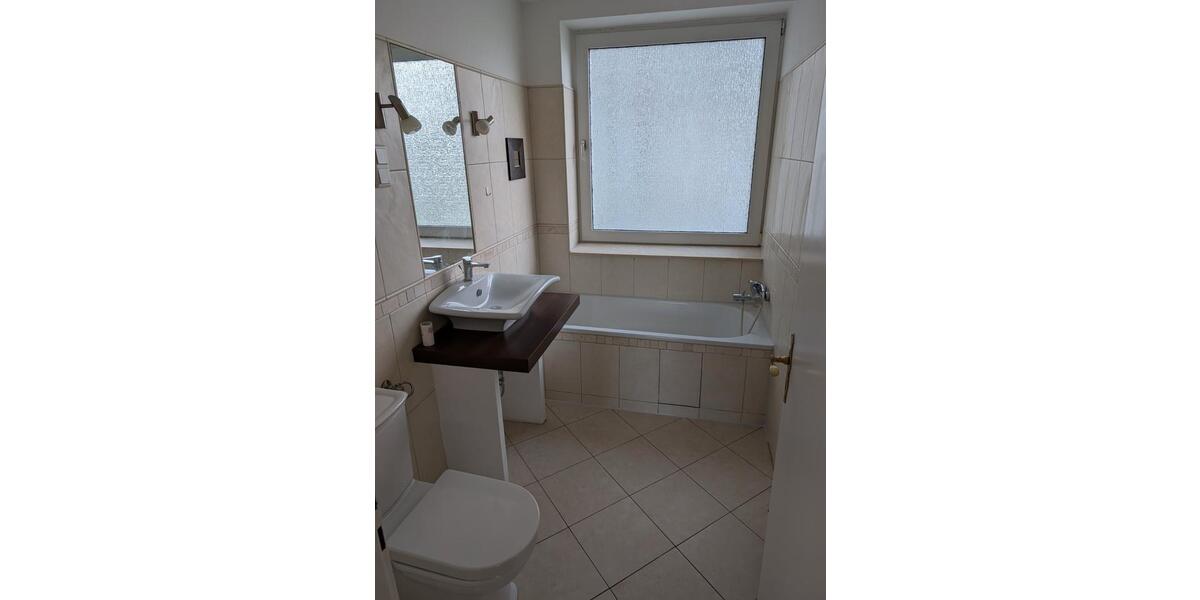 Etagenwohnung Ennepetal - 3 Zimmer, 74 m&sup2;, 460&euro; | Angebot:26691982