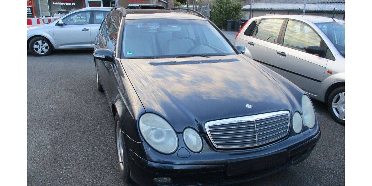 Mercedes-Benz E 220 375.000 km 2.800 &euro; Unna 59425