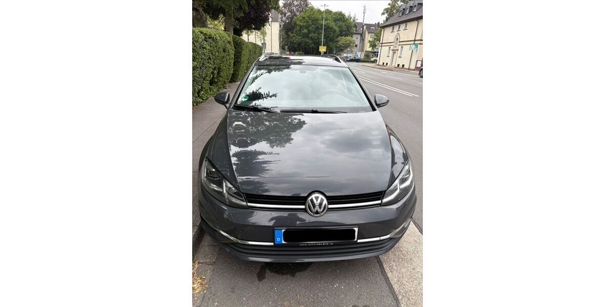 VW Golf 198.200 km 11.700 &euro; Kamen 59174