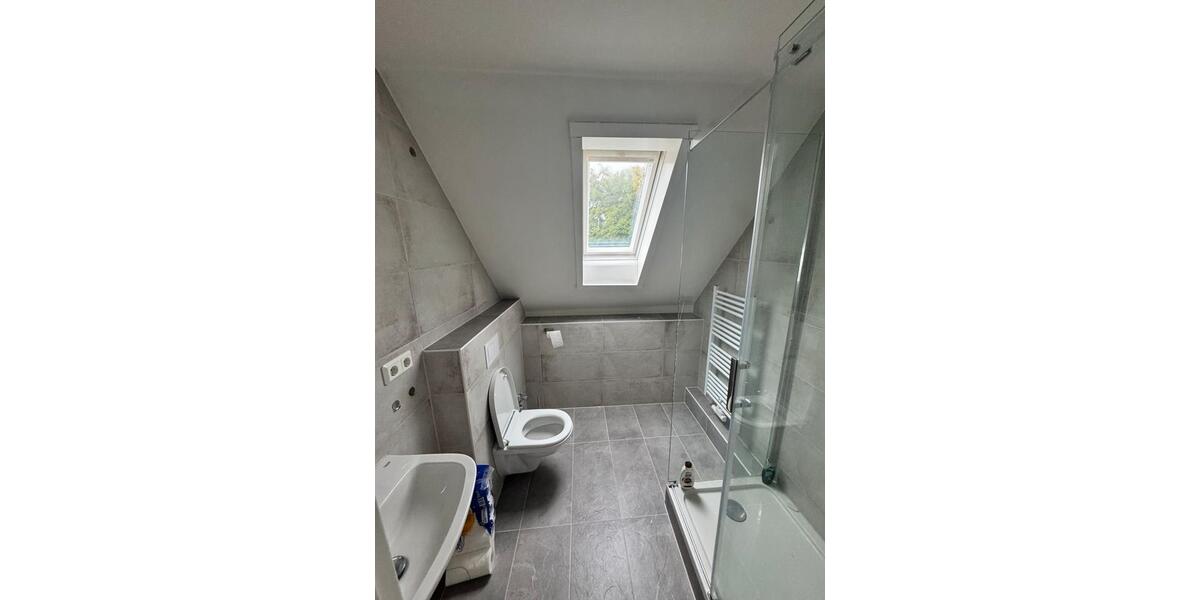Dachgeschoßwohnung Lüdenscheid Othlinghausen - 3.5 Zimmer, 70 m&sup2;, 790&euro; | Angebot:26646010