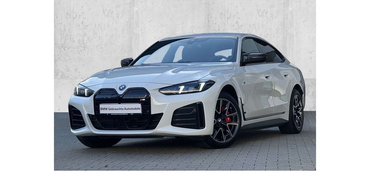 BMW i4 11.270 km 51.480 &euro; Wuppertal 42117