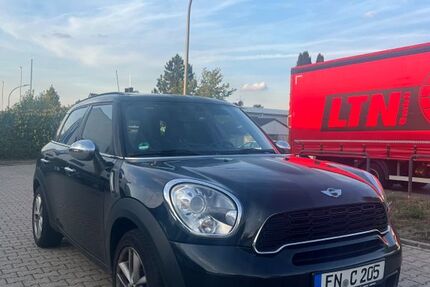 Mini Countryman S (Cooper) 188.700 km 4.900 &euro; Dortmund 44319