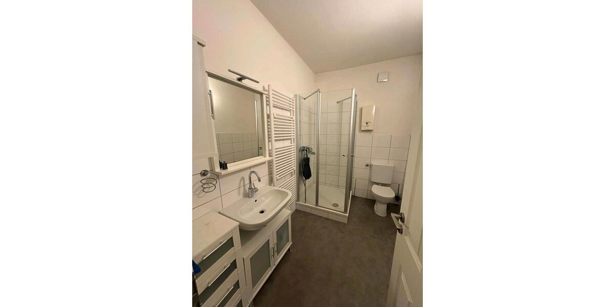 Mehrfamilienhaus, Wohnhaus Altena - 9 Zimmer, 180 m&sup2;, 1.440&euro; | Angebot:27614920