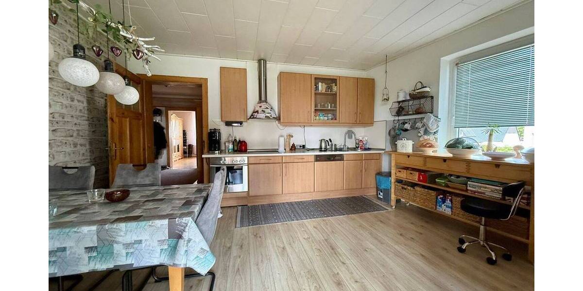 Etagenwohnung Fröndenberg/Ruhr Fröndenberg - 3 Zimmer, 108 m&sup2;, 169.000&euro; | Angebot:26108176