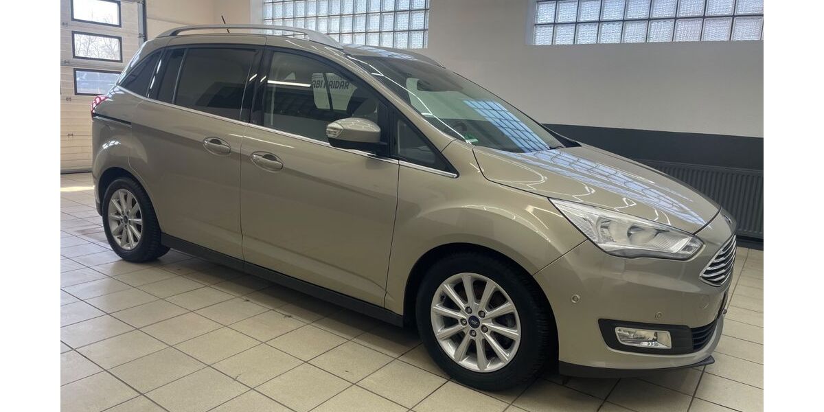 Ford Grand C-Max 98.043 km 9.200 &euro; Kamen 59174