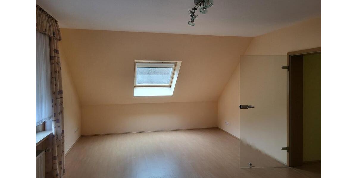 Mehrfamilienhaus, Wohnhaus Hagen Dahl - 8 Zimmer, 208 m&sup2;, 385.000&euro; | Angebot:24380263