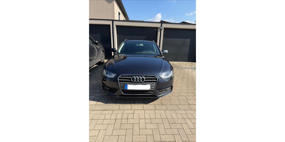 Audi A4 224.000 km 8.200 &euro; Lünen 44534