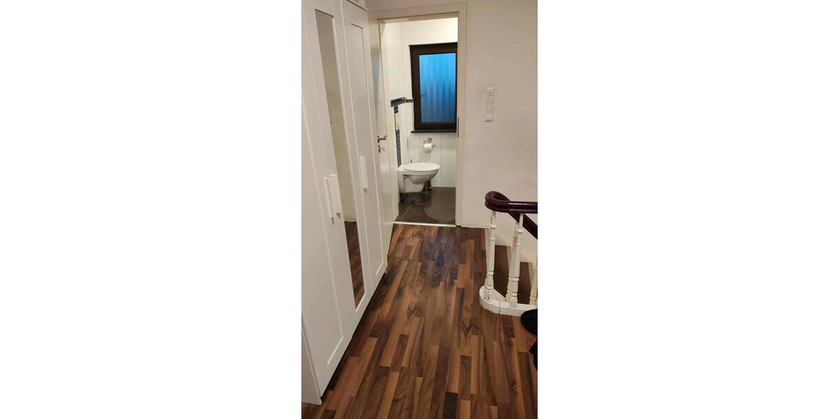 Einfamilienhaus Remscheid - 8 Zimmer, 250 m&sup2;, 360.000&euro; | Angebot:25660274