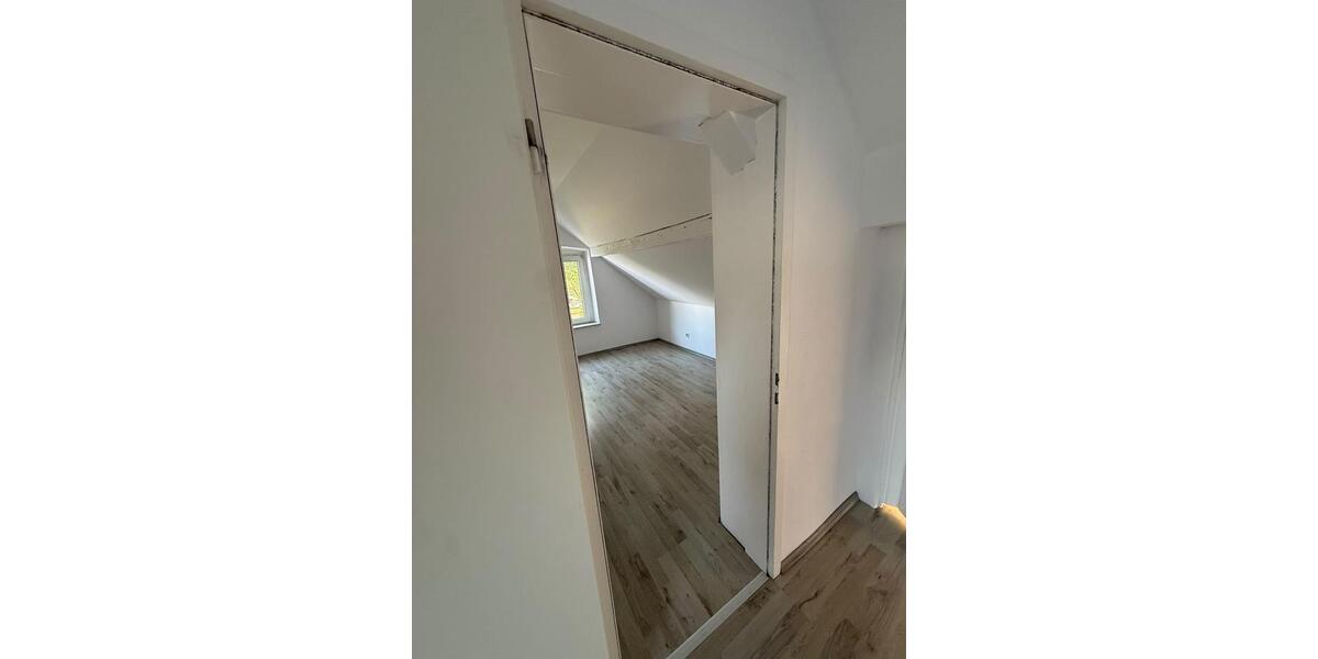 Mehrfamilienhaus, Wohnhaus Bochum Bochum-Ost - 5 Zimmer, 100 m&sup2;, 850&euro; | Angebot:27614894