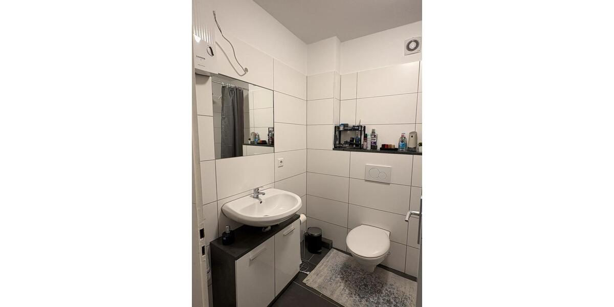Etagenwohnung Wuppertal Gemarkung Elberfeld - 2 Zimmer, 68 m&sup2;, 684&euro; | Angebot:25379989