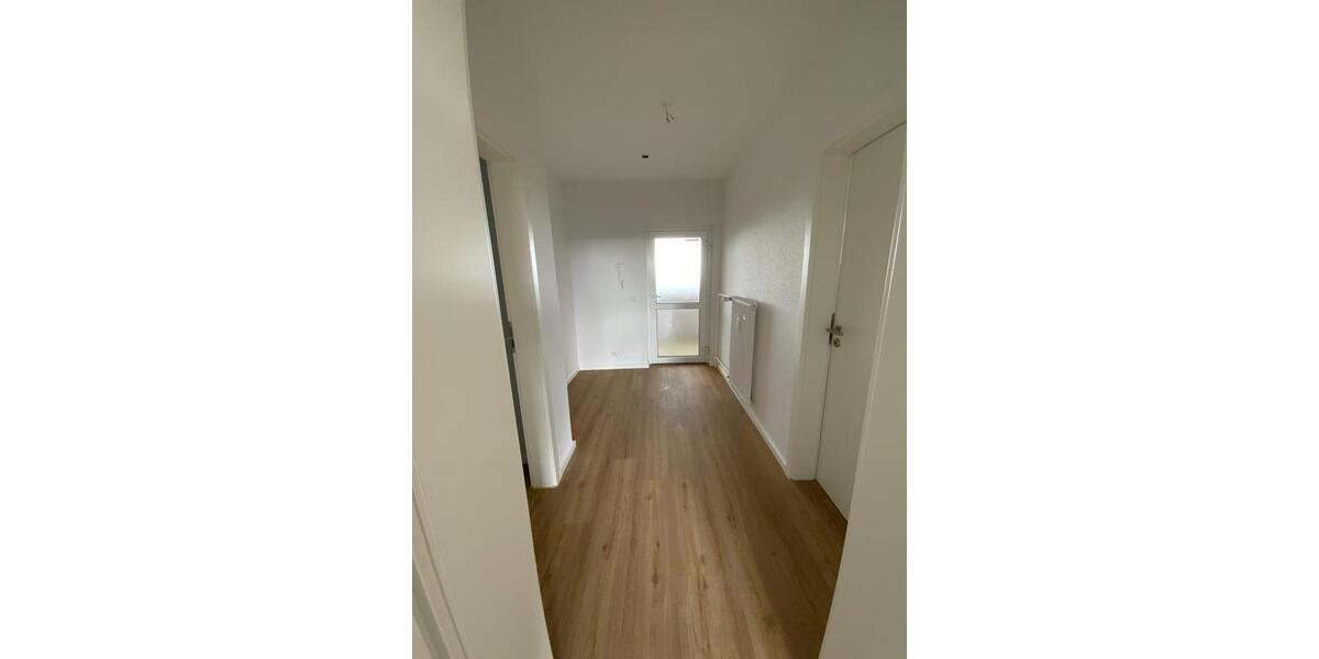 Etagenwohnung Remscheid Lüttringhausen - 3 Zimmer, 77 m&sup2;, 469&euro; | Angebot:25963909