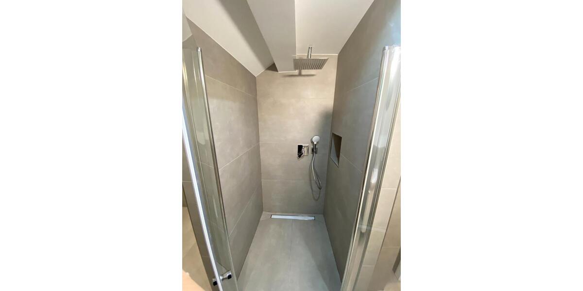 Dachgeschoßwohnung Iserlohn - 1 Zimmer, 65 m&sup2;, 600&euro; | Angebot:26429943