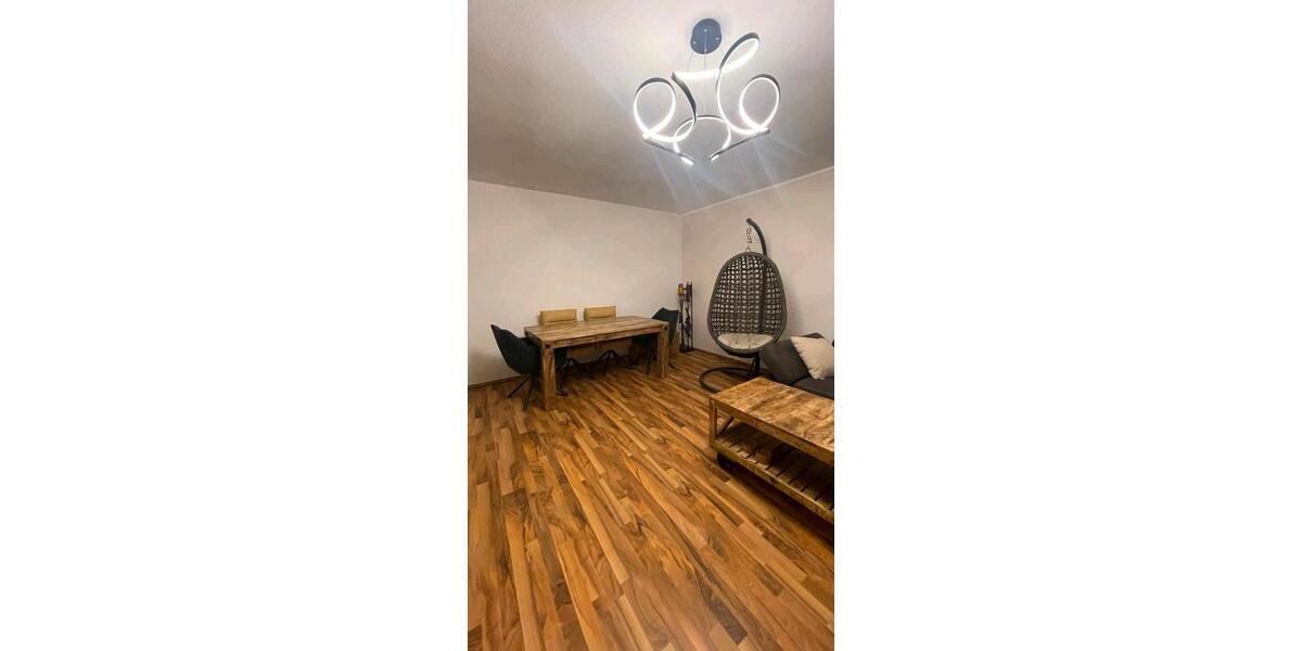 Etagenwohnung Remscheid Lüttringhausen - 3 Zimmer, 90 m&sup2;, 750&euro; | Angebot:25981072