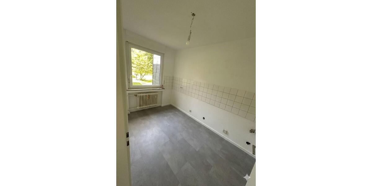Etagenwohnung Remscheid Remscheid-Süd - 3 Zimmer, 78 m&sup2;, 700&euro; | Angebot:26688519