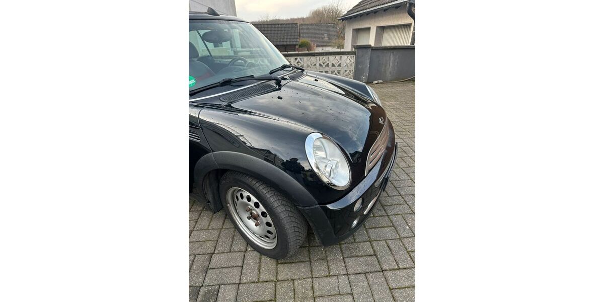 Mini Cooper Cabrio 88.751 km 6.599 &euro; Bochum 44797