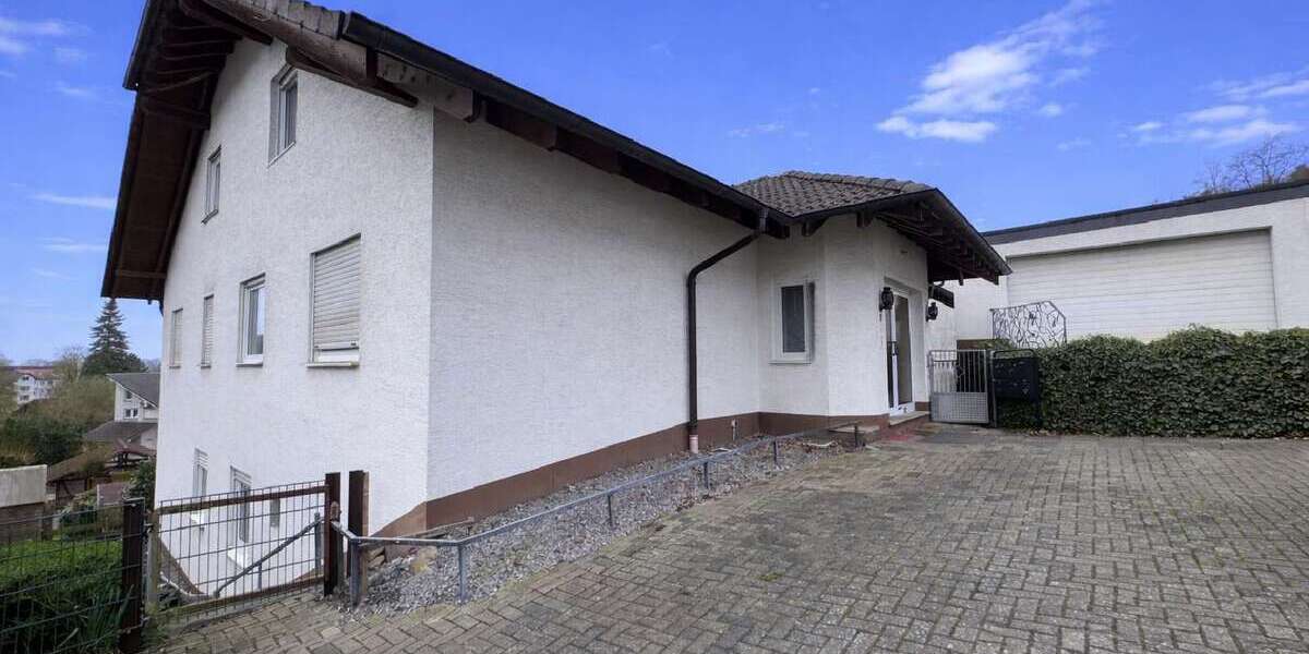 Etagenwohnung Balve - 3 Zimmer, 80 m&sup2;, 645&euro; | Angebot:25964301