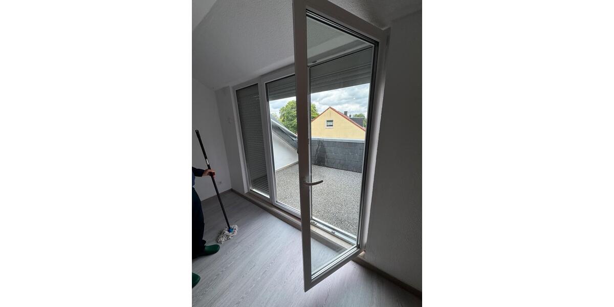 Dachgeschoßwohnung Dortmund Brackel - 3.5 Zimmer, 86 m&sup2;, 1.200&euro; | Angebot:26534151