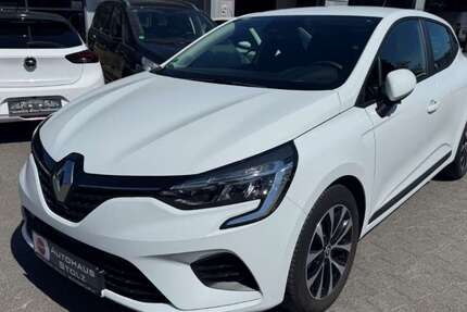 Renault Clio 26.953 km 13.597 &euro; Wipperfürth 51688