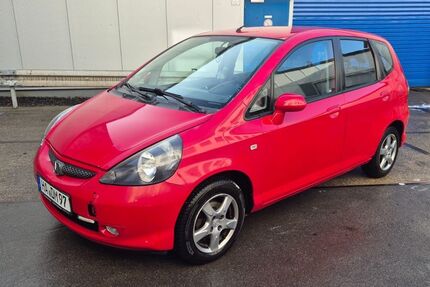 Honda Jazz 118.000 km 2.200 &euro; Hagen 58097