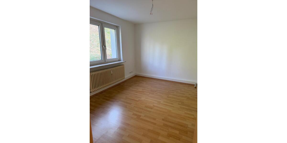 Erdgeschoßwohnung Hagen Hagen-Mitte - 3 Zimmer, 66 m&sup2;, 435&euro; | Angebot:26279246